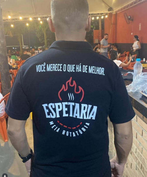 camiseta polo para restaurante